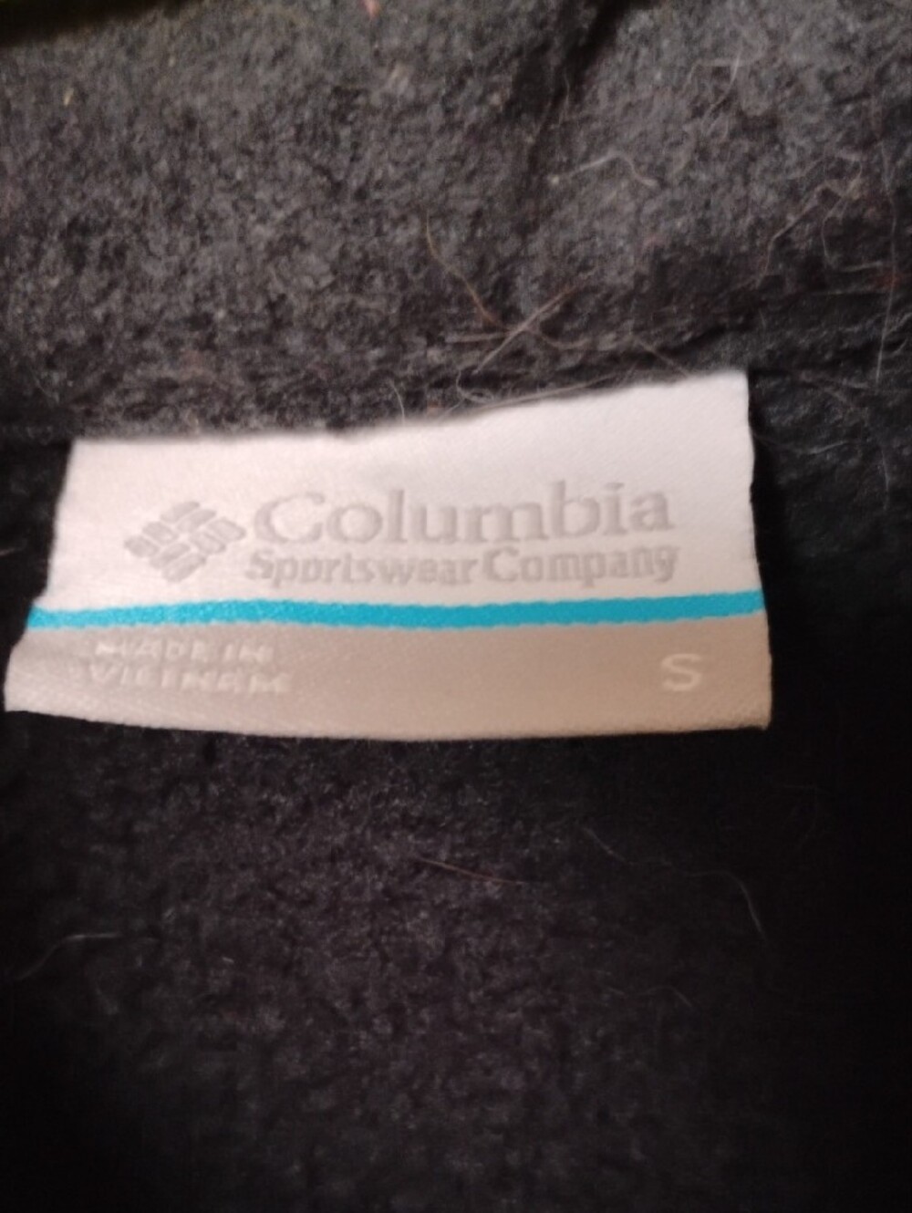 Columbia Women's Black Sleeveless Fleece Vest - Picture 2 of 4